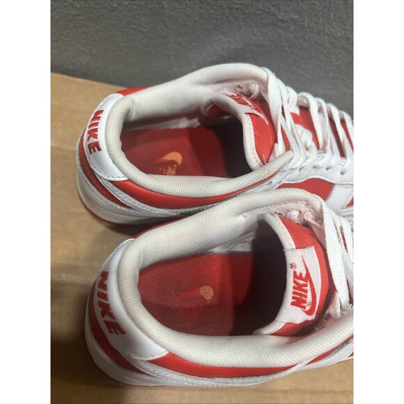Nike Dunk Low Championship Red Sneaker Mens Size 8 White Red Leather DD1391-600 main image 6